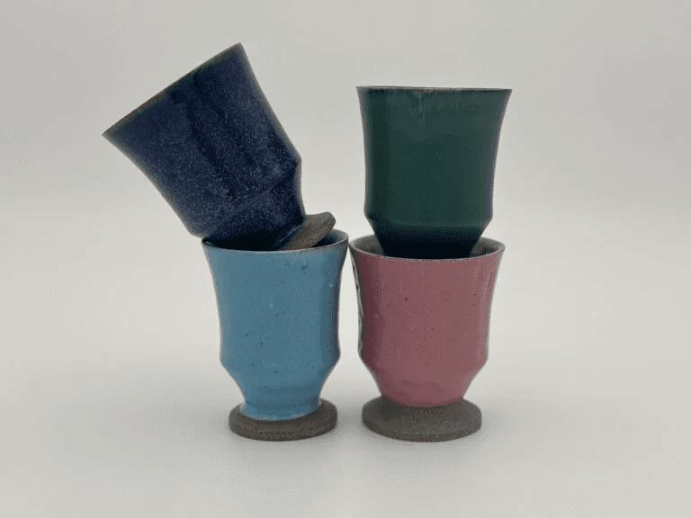 Kubki drewniane i ceramiczne